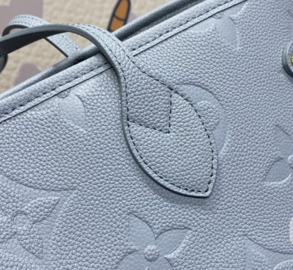 2in1 LV tote bag,Louis Vuitton tote,designer tote bag,women's handbag,luxury bag,fashion tote,shoulder bag,everyday bag,stylish handbag,ladies tote,travel bag,chic purse,premium handbag