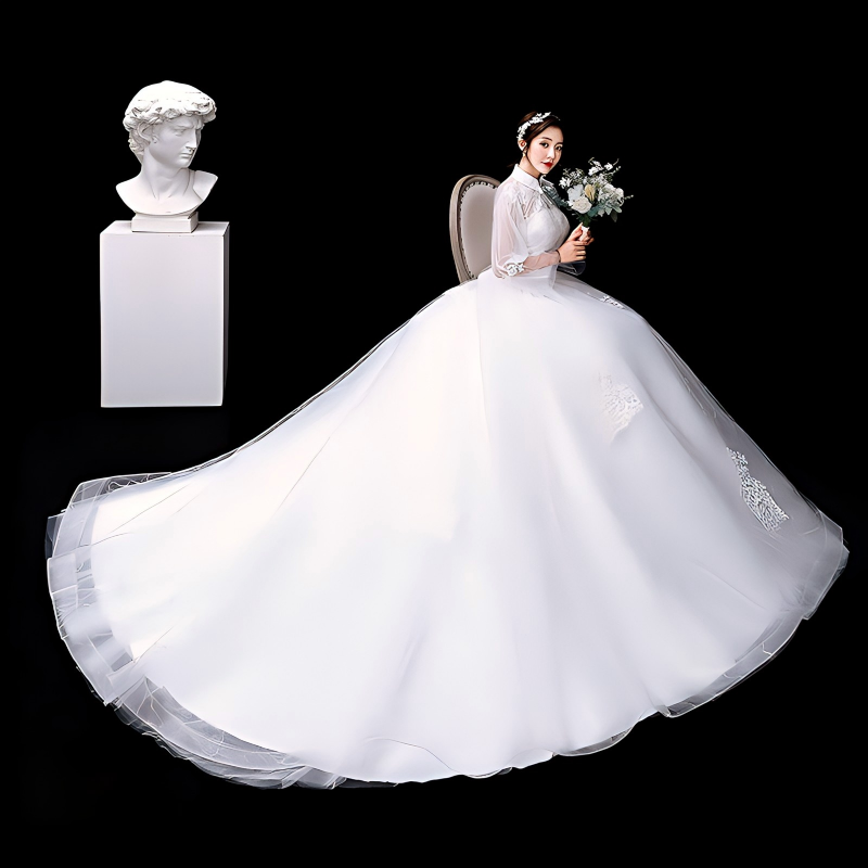 Simple main light wedding dress new style bride one shoulder wedding dress simple large tail with floor-length palace slimming
