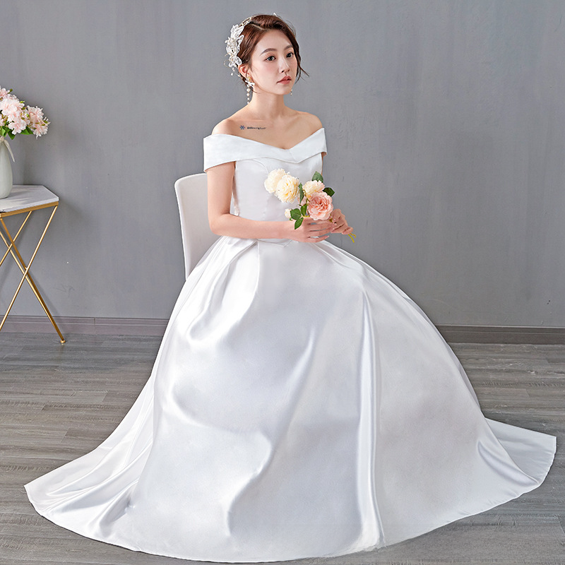 Main wedding dress, new style, floor-length one-shoulder, Mori-style super fairy dream wedding dress, new style, simple and slimming style