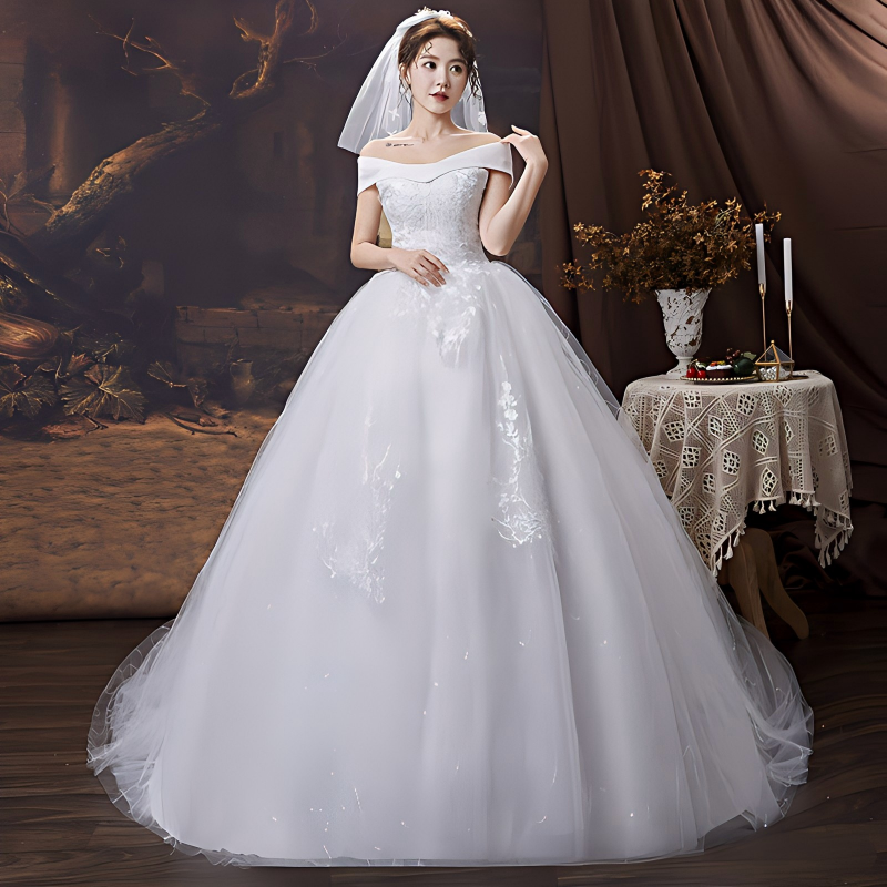 New wedding dress for brides with tail, one shoulder, simple main yarn, dreamy and forest style