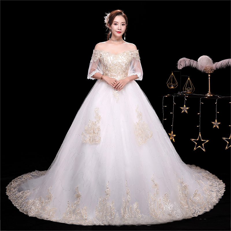 New style wedding dress, floor-length wedding dress with tail, slimming, large size, high waist, simple