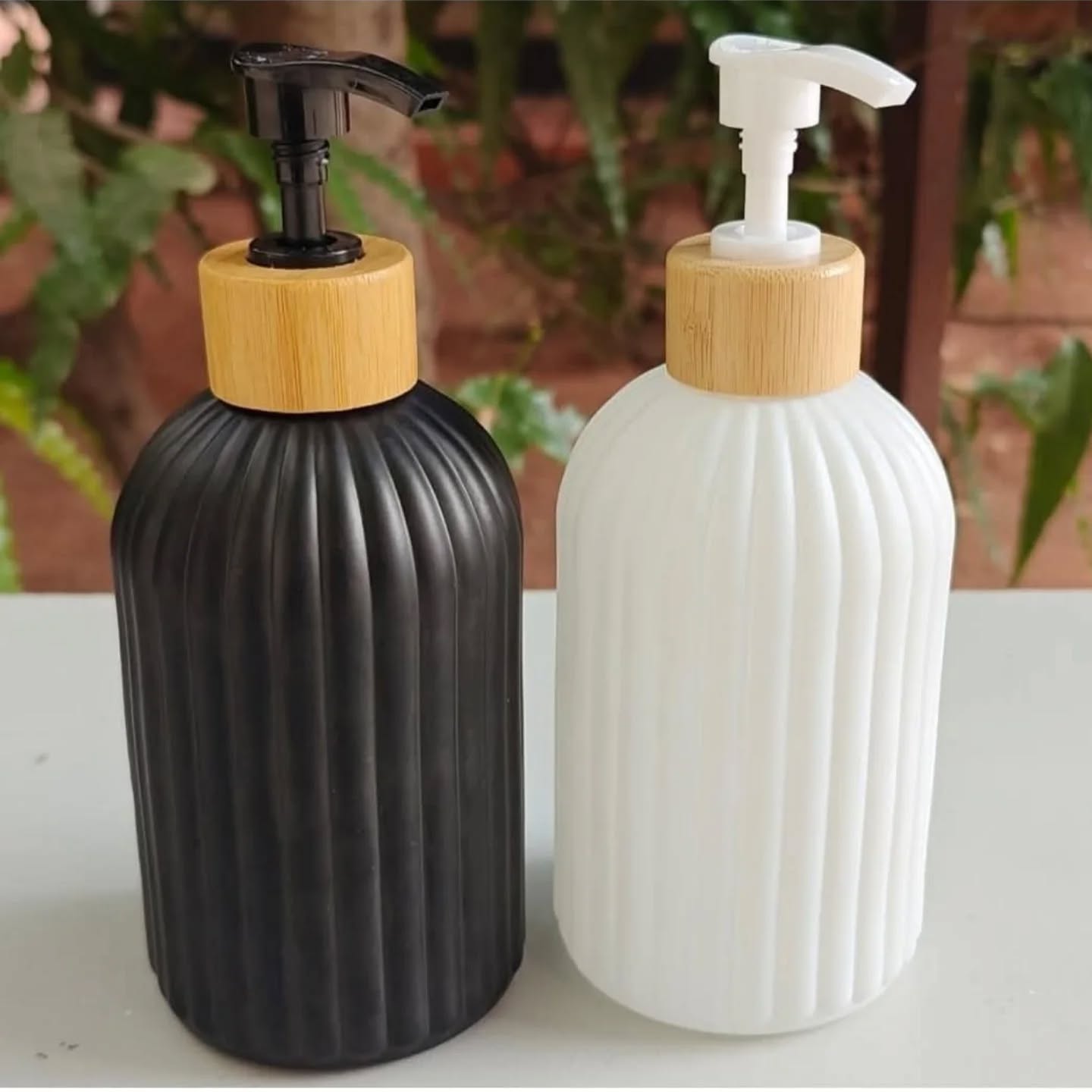500ml Strip Soap Dispenser with Eco-Friendly Bamboo Pump – Refillable Bathroom Organizer Bottle for Shampoo, Conditioner, Lotion & Body Wash