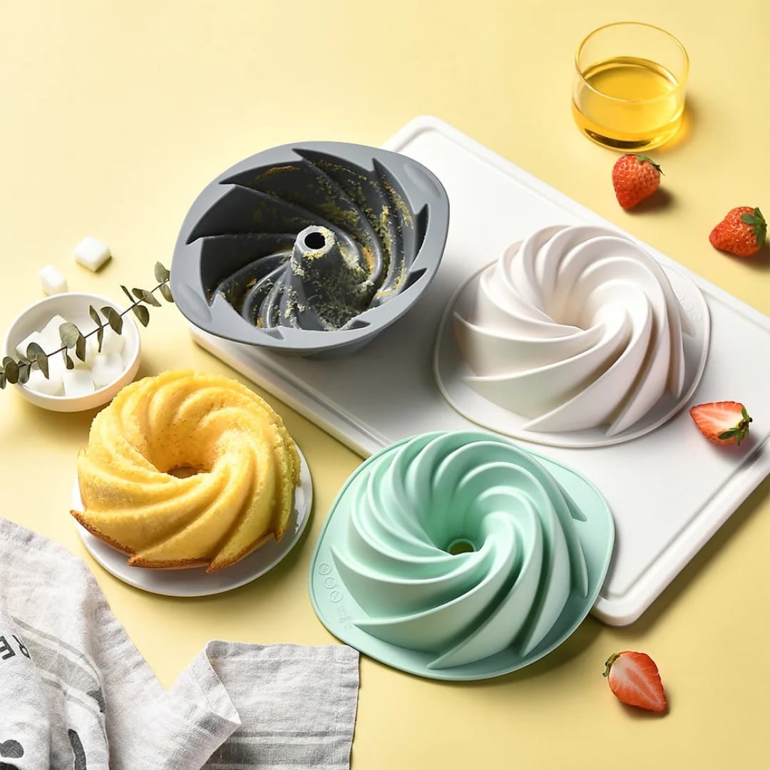 Silicon Baking Cake Tin, Material: 100% food grade silicone, Apply to sugar, chocolate, cake, ice cream. 3D design