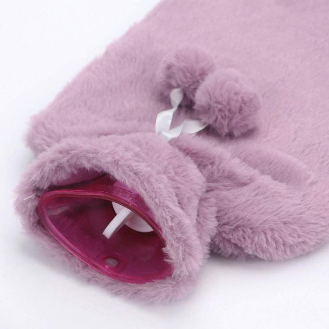 YOU CAN'T MISS THIS!!🔥🩷 2L Hot Water Bottle with Soft Cover!

Stay warm & cozy while soothing cramps, neck & shoulder discomfort, cold feet and everyday aches. Perfect for hot or cold therapy!