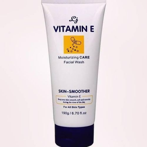 Love JoJo Vitamin E Moisturizing Care Facial Wash 190g