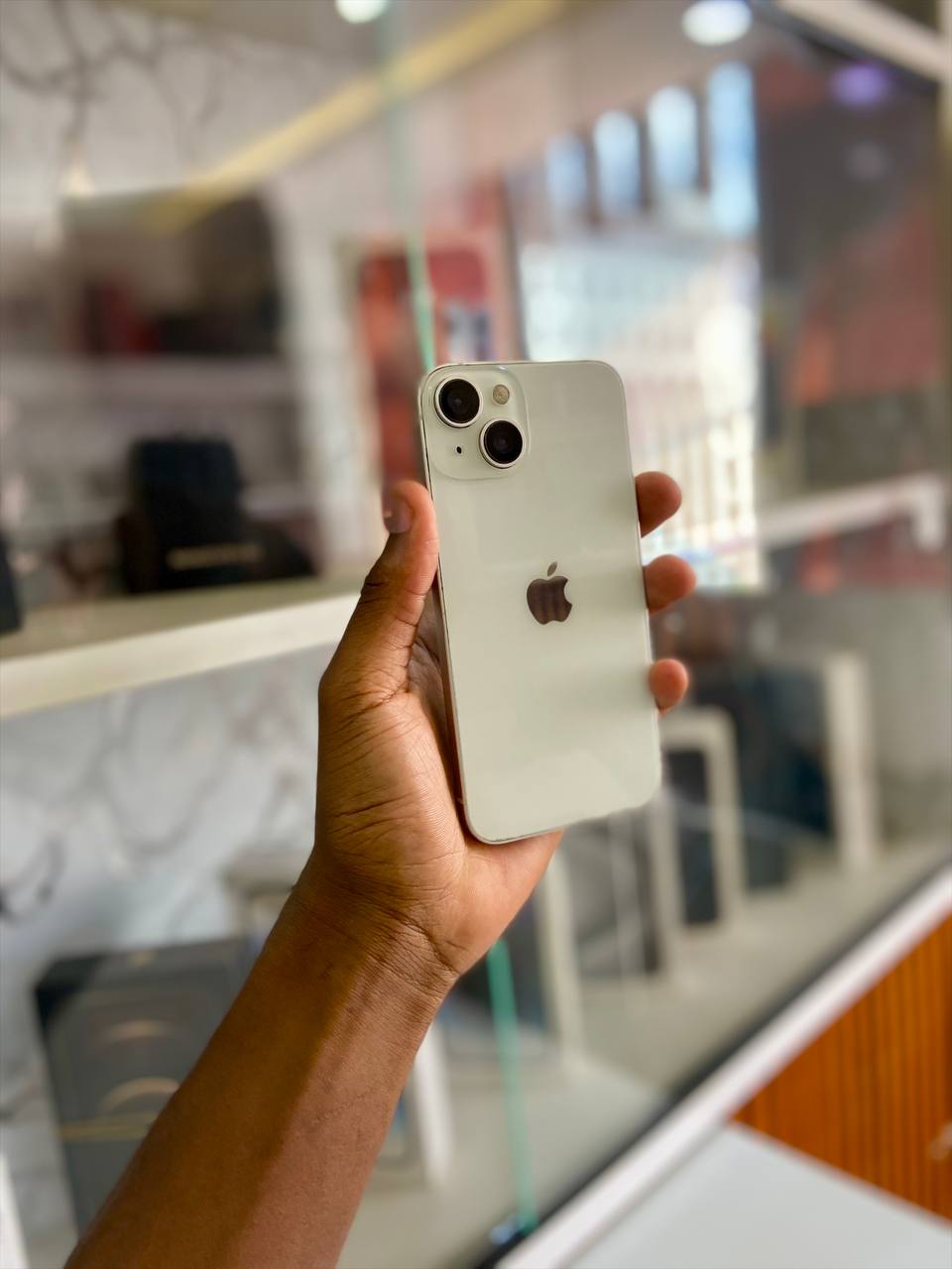 IPHONE 14 128GB – CLEAN & WELL MAINTAINED. DISPLAY REPLACED, BATTERY HEALTH 100%. FEATURES A 6.1" SUPER RETINA XDR DISPLAY, POWERFUL A15 BIONIC CHIP, EXCELLENT CAMERAS, FACE ID, AND ALL-DAY BATTERY.