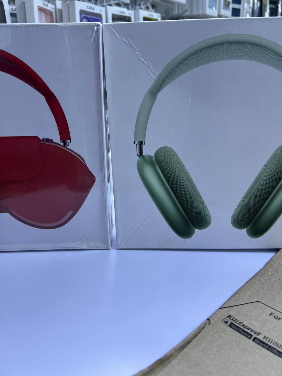APPLE AIRPODS MAX — FEATURING EXCEPTIONAL HI-FI SOUND, ACTIVE NOISE CANCELLATION, IMMERSIVE SPATIAL AUDIO, AND A PREMIUM DESIGN. USB-C CHARGING, UP TO 20 HOURS OF BATTERY LIFE.