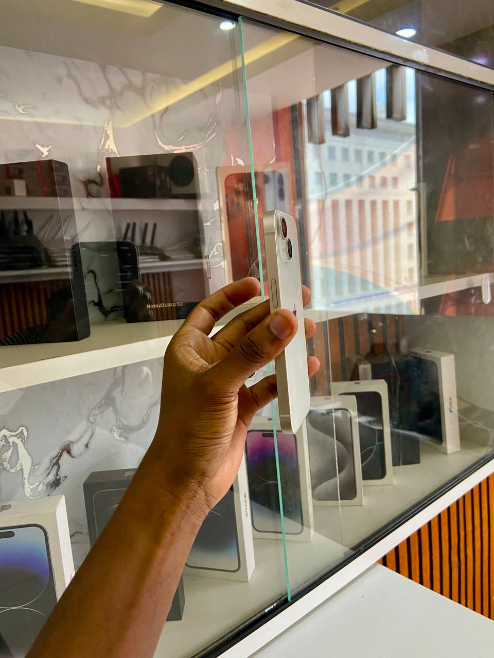 IPHONE 14 128GB – CLEAN & WELL MAINTAINED. DISPLAY REPLACED, BATTERY HEALTH 100%. FEATURES A 6.1" SUPER RETINA XDR DISPLAY, POWERFUL A15 BIONIC CHIP, EXCELLENT CAMERAS, FACE ID, AND ALL-DAY BATTERY.