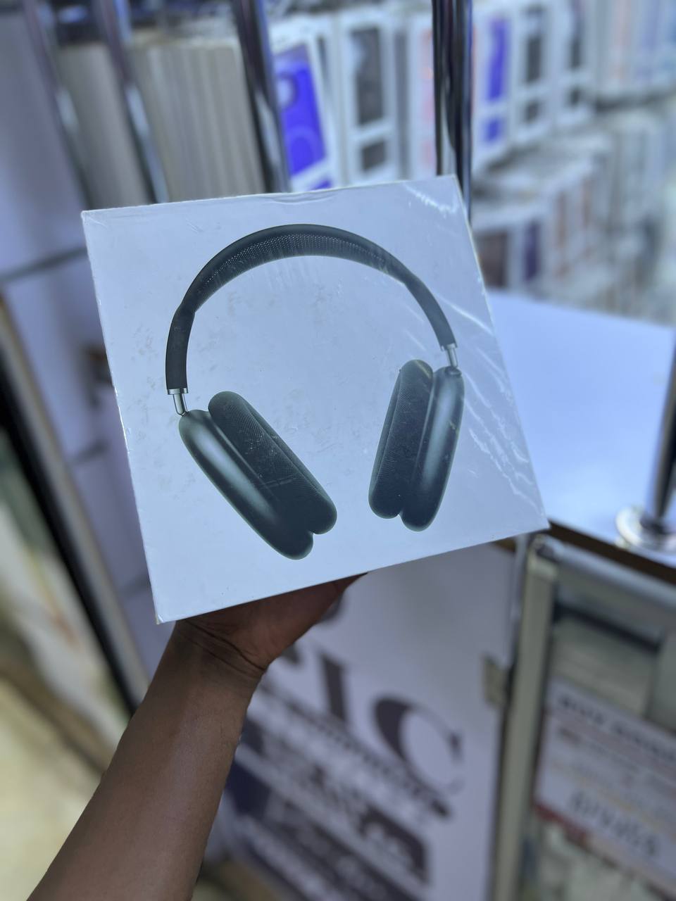 APPLE AIRPODS MAX — FEATURING EXCEPTIONAL HI-FI SOUND, ACTIVE NOISE CANCELLATION, IMMERSIVE SPATIAL AUDIO, AND A PREMIUM DESIGN. USB-C CHARGING, UP TO 20 HOURS OF BATTERY LIFE.