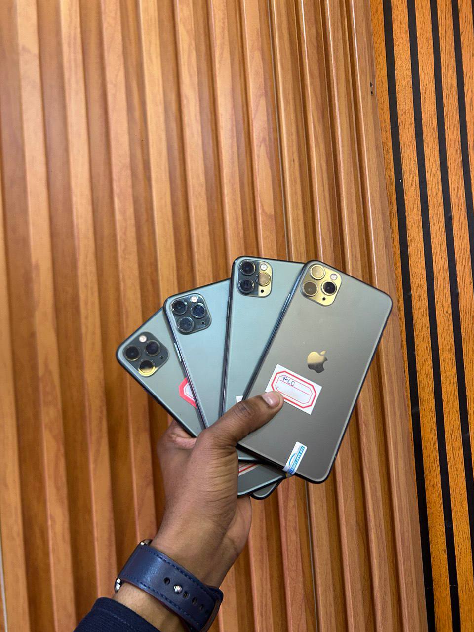 APPLE IPHONE 11 PRO MAX WITH 512GB OF STORAGE, TRIPLE CAMERA SYSTEM, SUPER RETINA XDR DISPLAY. SELECT COMPONENTS HAVE BEEN PROFESSIONALLY REPLACED, TESTED, AND VERIFIED FOR QUALITY.