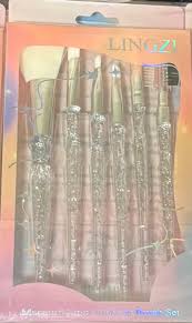 ✨💎 SPECIAL OFFER ON THESE GORGEOUS 6PCS CRYSTAL-LIKE HANDLE MAKEUP BRUSHES 💎✨LEVEL UP YOUR MAKEUP GAME WITH THIS BEAUTIFUL 6 PIECES MAKEUP BRUSH SET 😍💄DESIGNED WITH LUXURIOUS CRYSTAL-LIKE HANDLE.