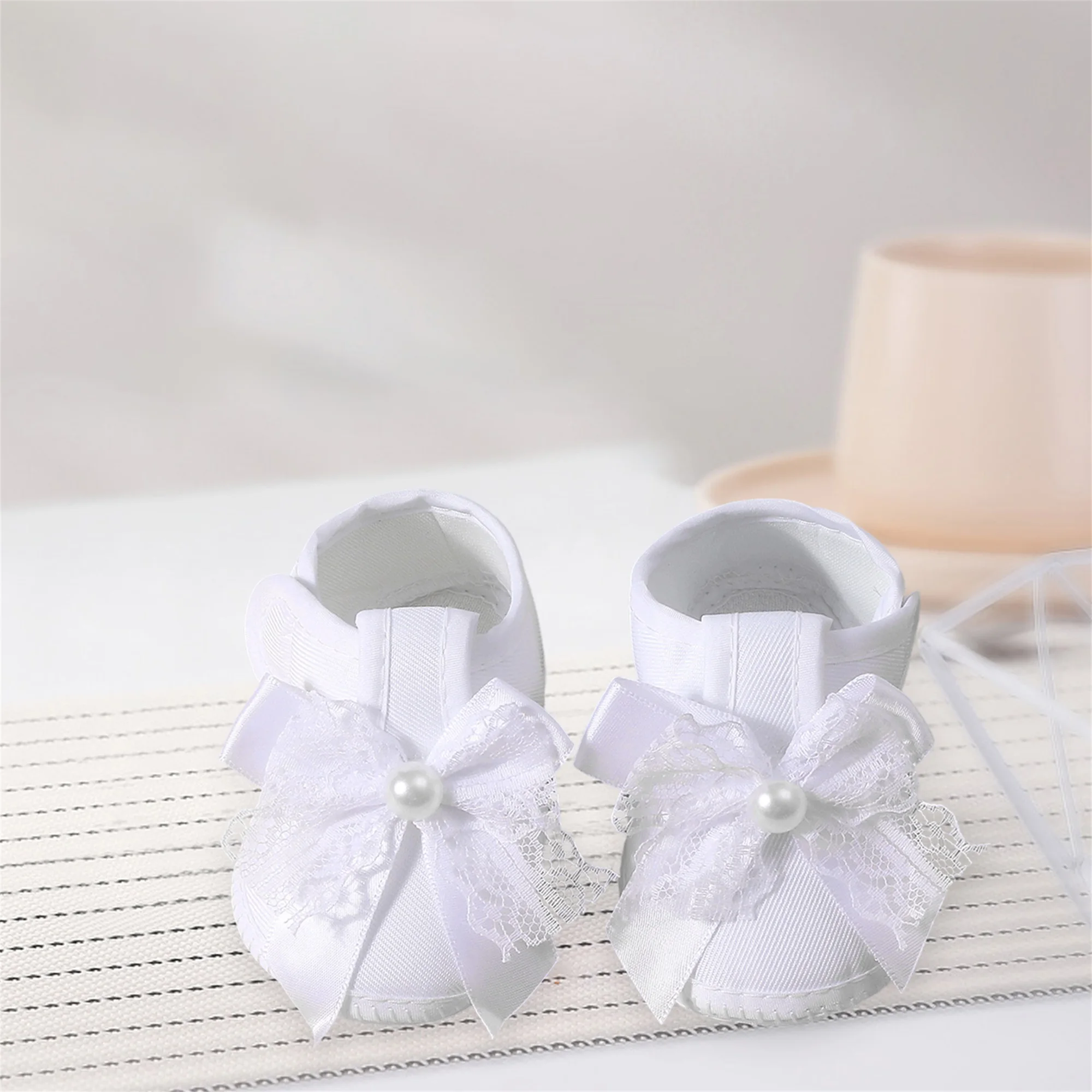 Baby Girls Princess Shoes Soft Lace Bow Non-slip Bottom First Walker Shoes Toddler Shoes