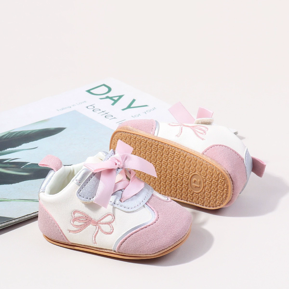Baby shoes Spring and Summer 2025 Boys&Girls' toddler shoes for children aged 0-1 years Soft sole Pre-walking shoes for infants