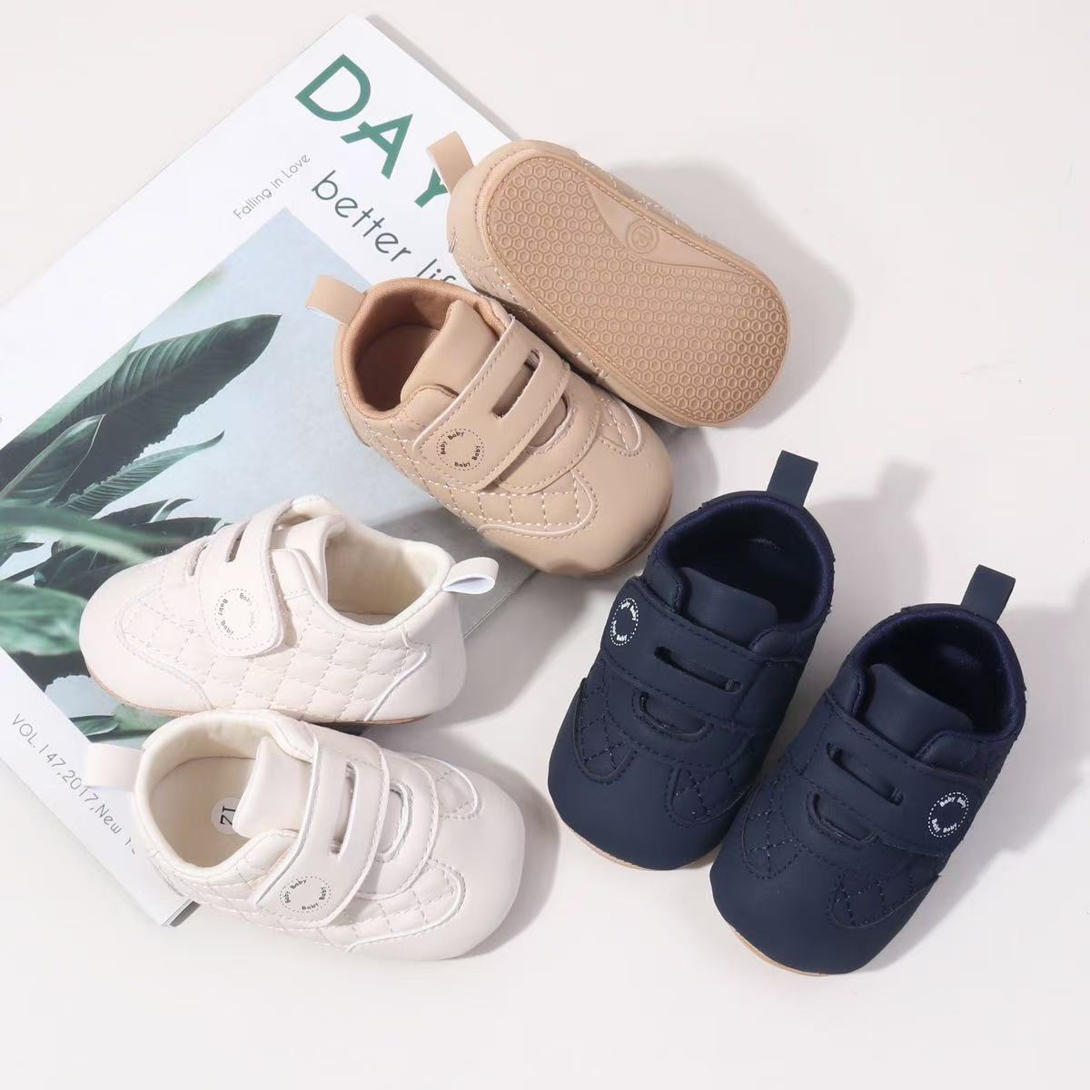 Cute Baby Sneakers Flexible Sole Slip-Resistant First Walker Shoes for Infants Unisex Toddler Shoes for Indoor and Outdoor Use