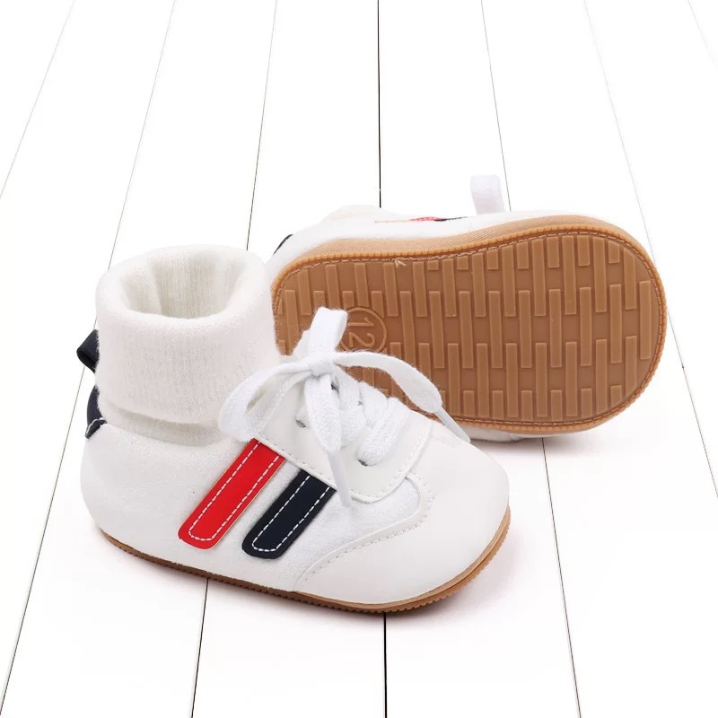Baby Sock Shos Autumn and Winter Baby Girls Boys Ankle-covered Style 0-1 Year Old Anti Slip Fashion Design Newborn Infant Shoes