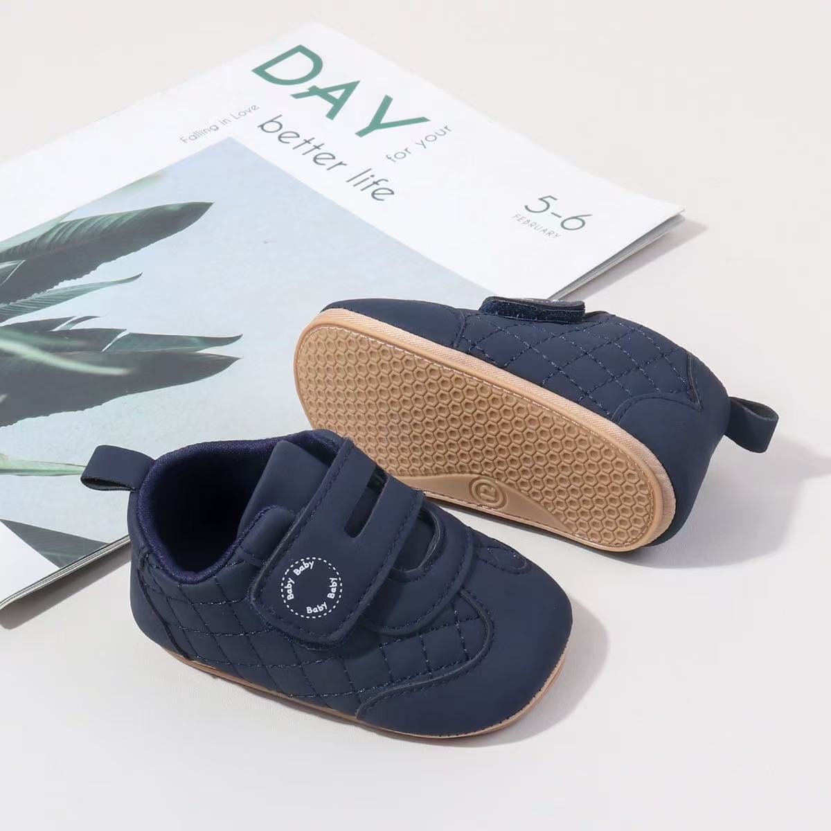 Cute Baby Sneakers Flexible Sole Slip-Resistant First Walker Shoes for Infants Unisex Toddler Shoes for Indoor and Outdoor Use
