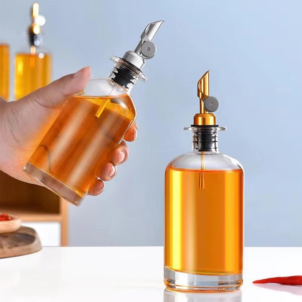 1PC Stainless Steel Bottle Pourer Auto Flip Liquor Bottle Pourer for Alcohol Pour Spout with Plug for Cocktail Olive Oil Vinegar