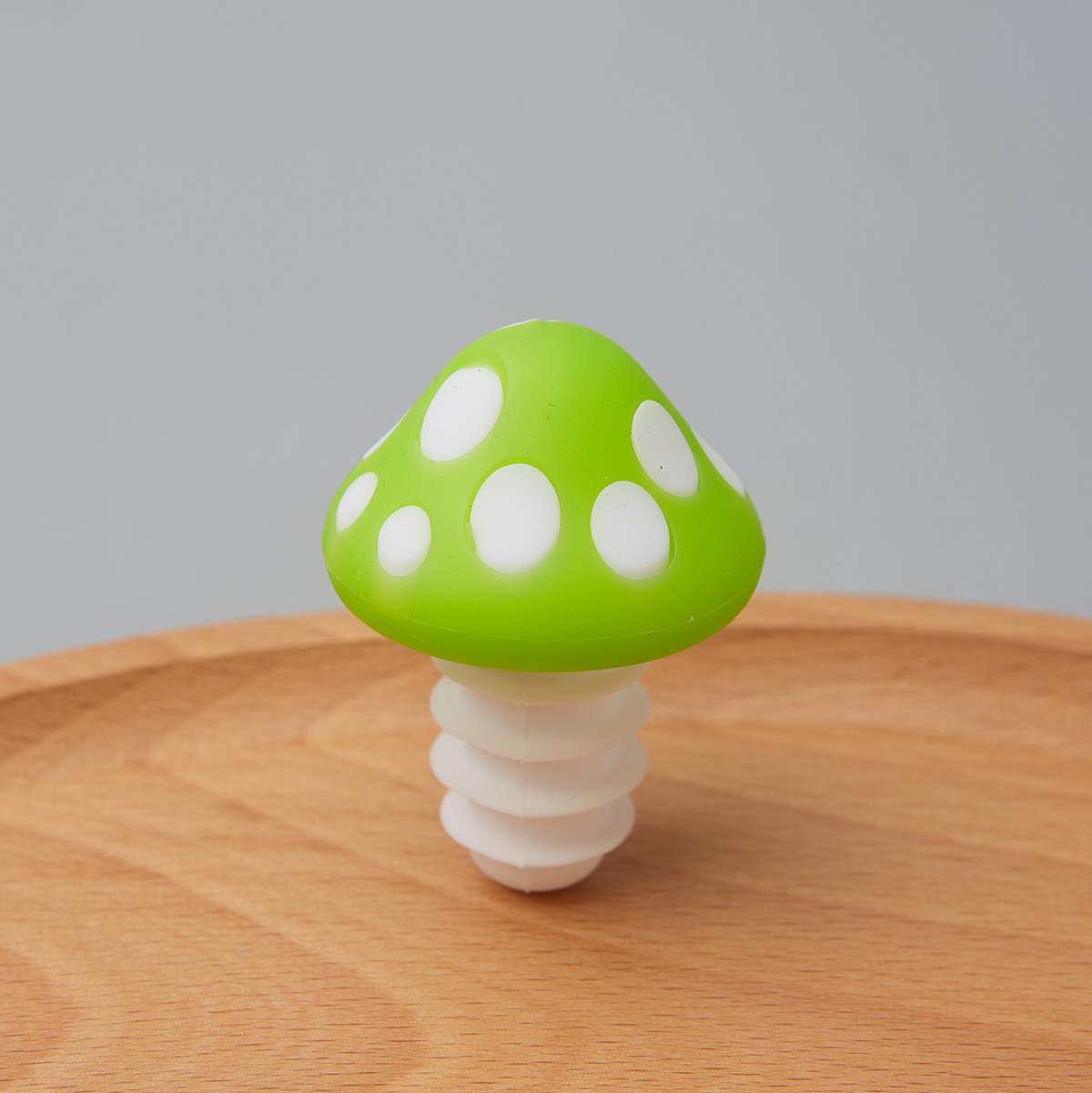 1Pc Mushroom Shaped Silicone Wine Bottle Stopper Holiday Leak Proof Cap for Glass Bottles Kitchen Gadget Sealing Lid