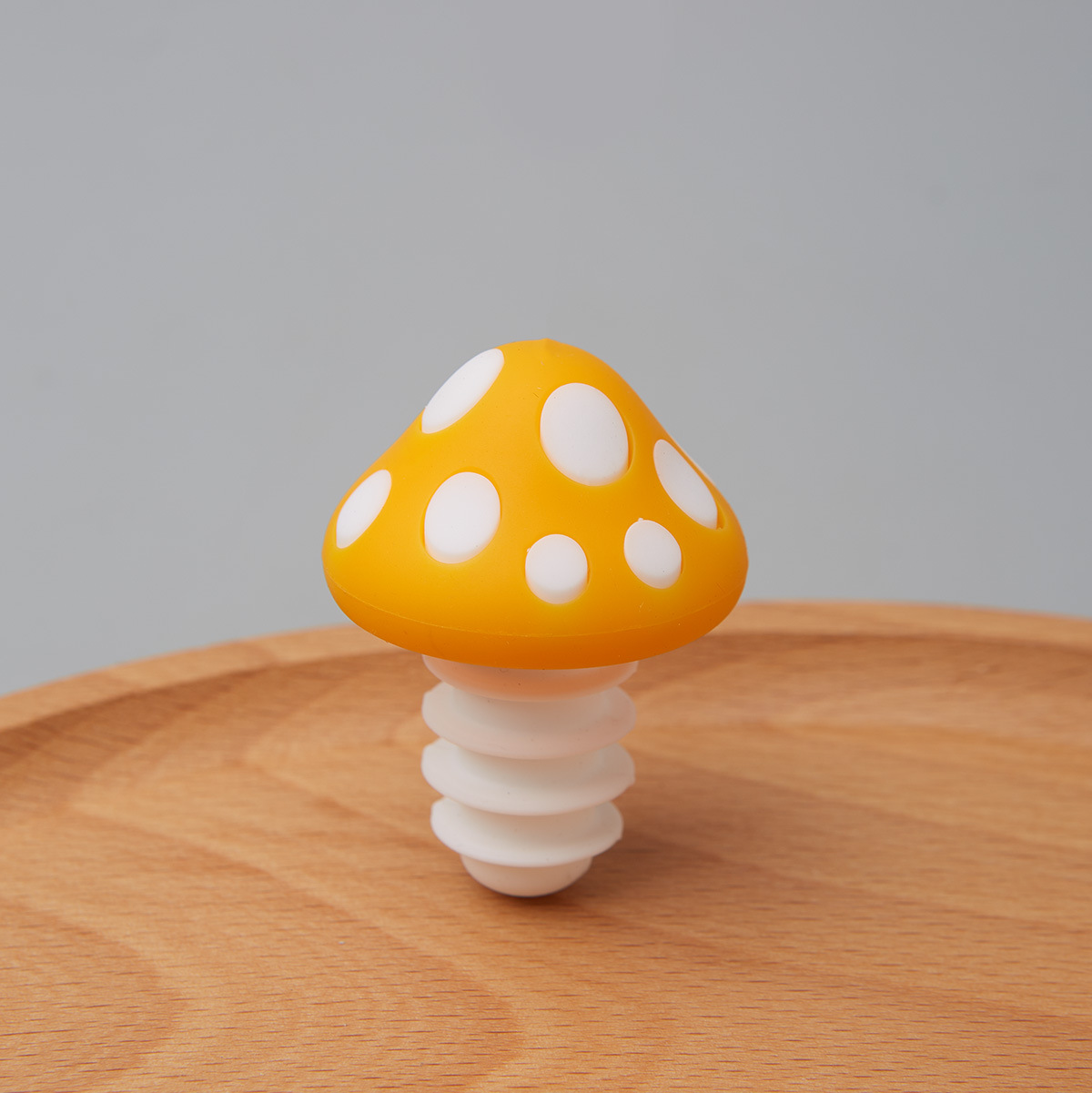 1Pc Mushroom Shaped Silicone Wine Bottle Stopper Holiday Leak Proof Cap for Glass Bottles Kitchen Gadget Sealing Lid