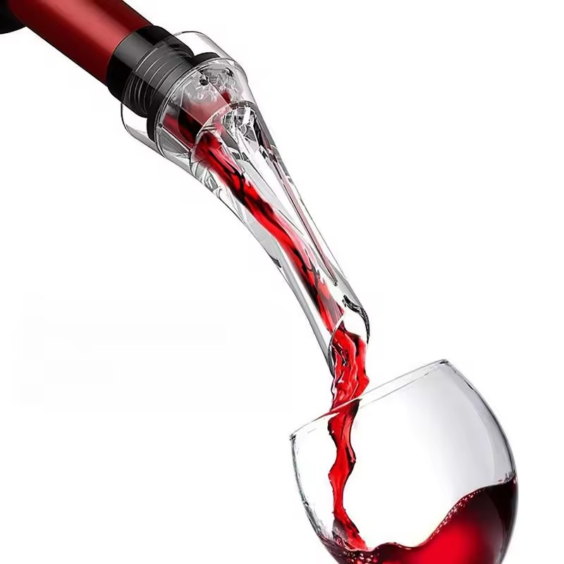 1pcs Magic Wine Decanter Wine Aerating Pourer Spout Decanter Wine Aerator Quick Aerating Pouring Tool Pump Portable Filter