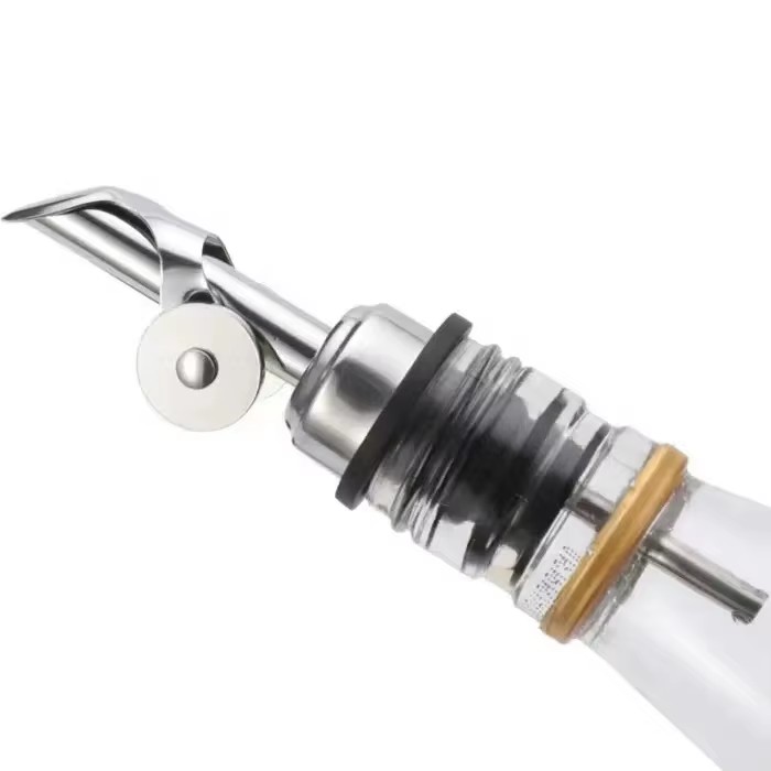 1PC Stainless Steel Bottle Pourer Auto Flip Liquor Bottle Pourer for Alcohol Pour Spout with Plug for Cocktail Olive Oil Vinegar