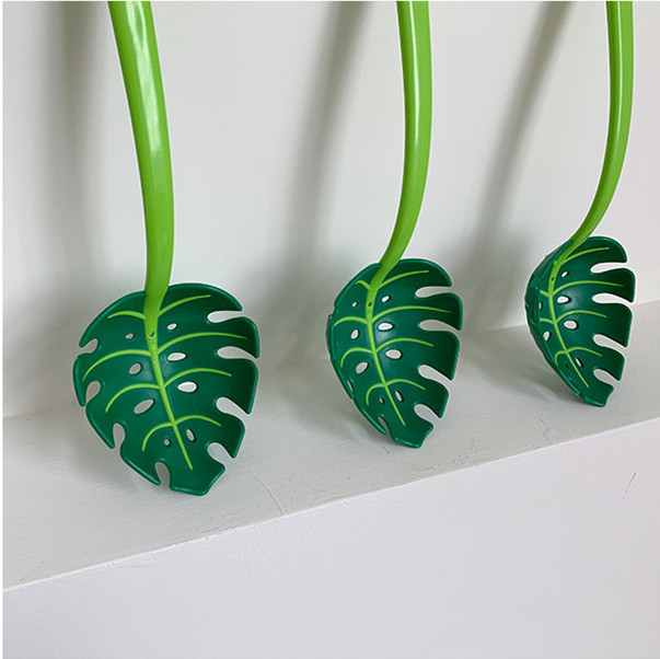 1PC Green Monstera Leaf Slotted Spoon Food Grade Plastic Colander Kitchen Tool for Draining Noodles Pasta Vegetables
