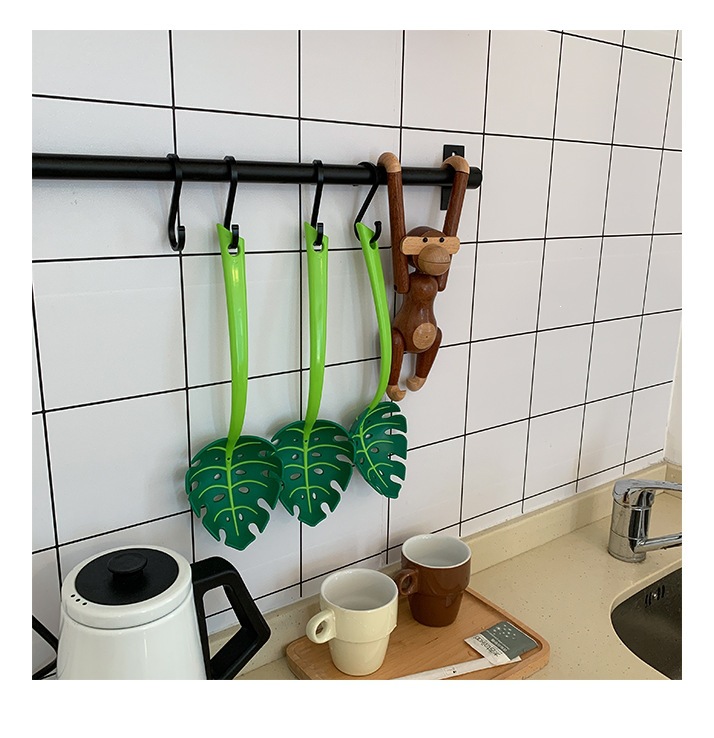 1PC Green Monstera Leaf Slotted Spoon Food Grade Plastic Colander Kitchen Tool for Draining Noodles Pasta Vegetables