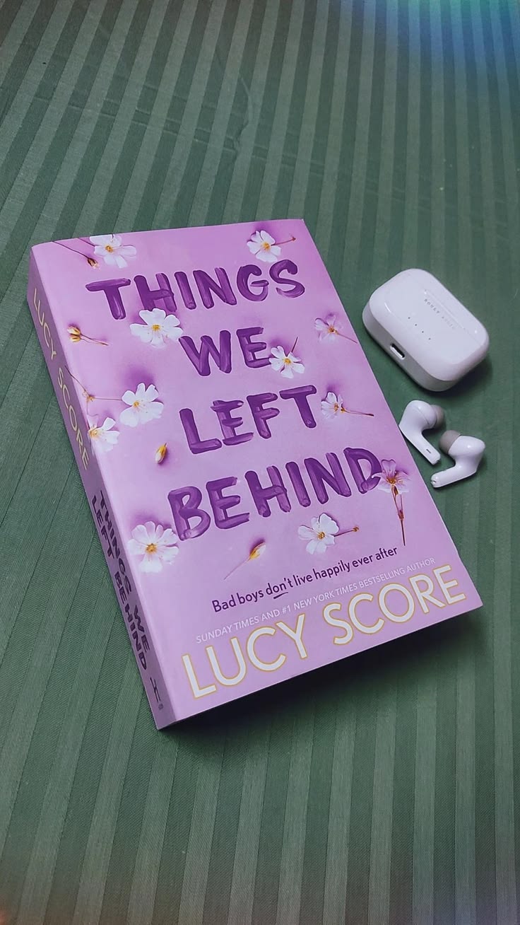The Things We Left Behind — by Lucy Score