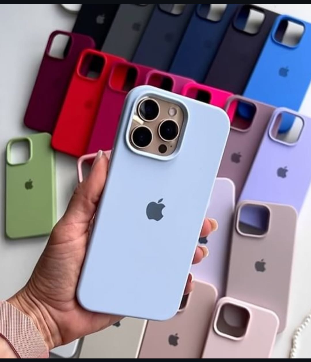 Apple iPhone 13 / 13 Pro / 13 Pro Max Premium Liquid Silicone Case – Slim Shockproof Cover