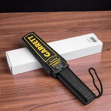 Garrett Super Scanner V – High-Sensitivity Handheld Security Metal Detector with Audible & Vibration Alerts