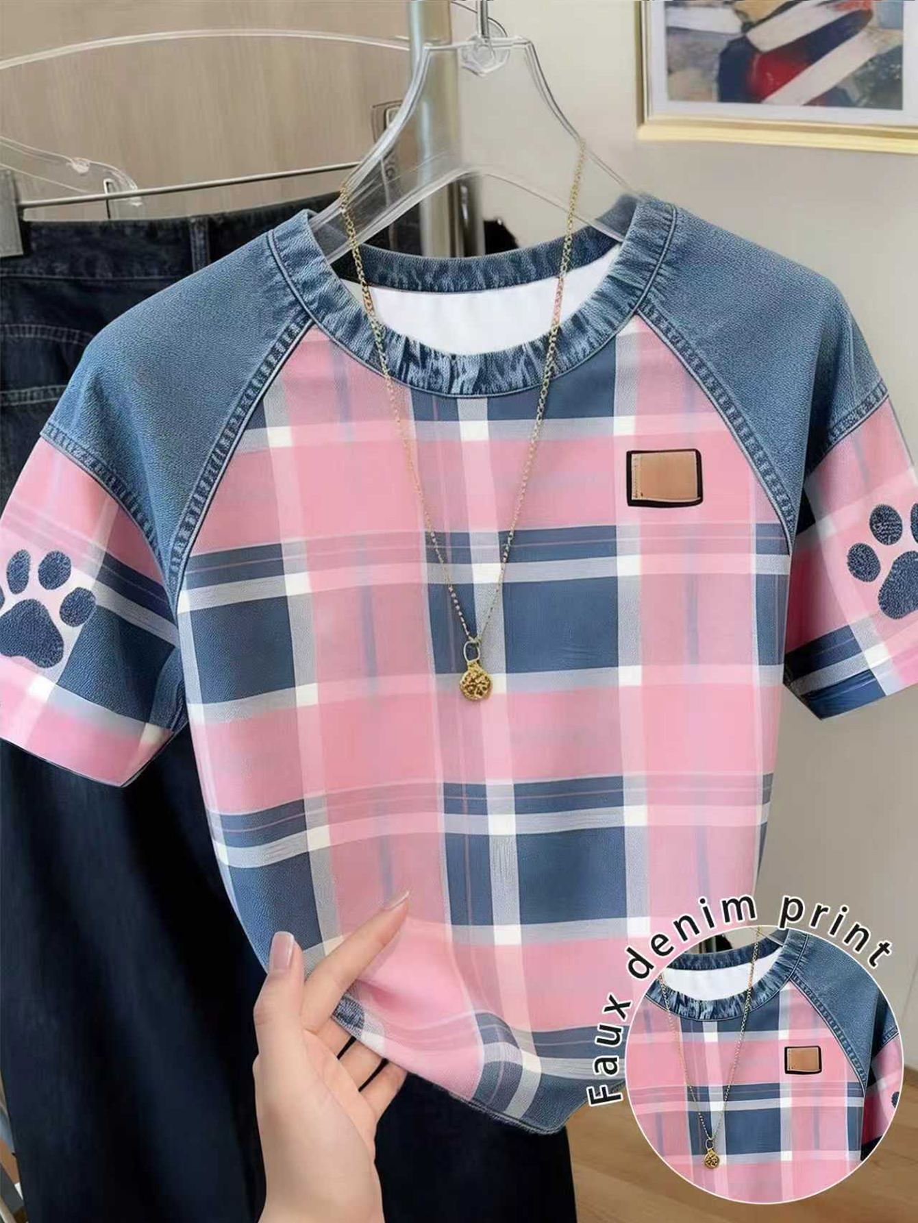 Women's Plaid T-Shirt, Short Sleeve Crew Neck Faux Denim Patchwork Tee, Casual Pink Blue Grid Print Top with Paw Print Details, Loose Fit Summer Blouse
