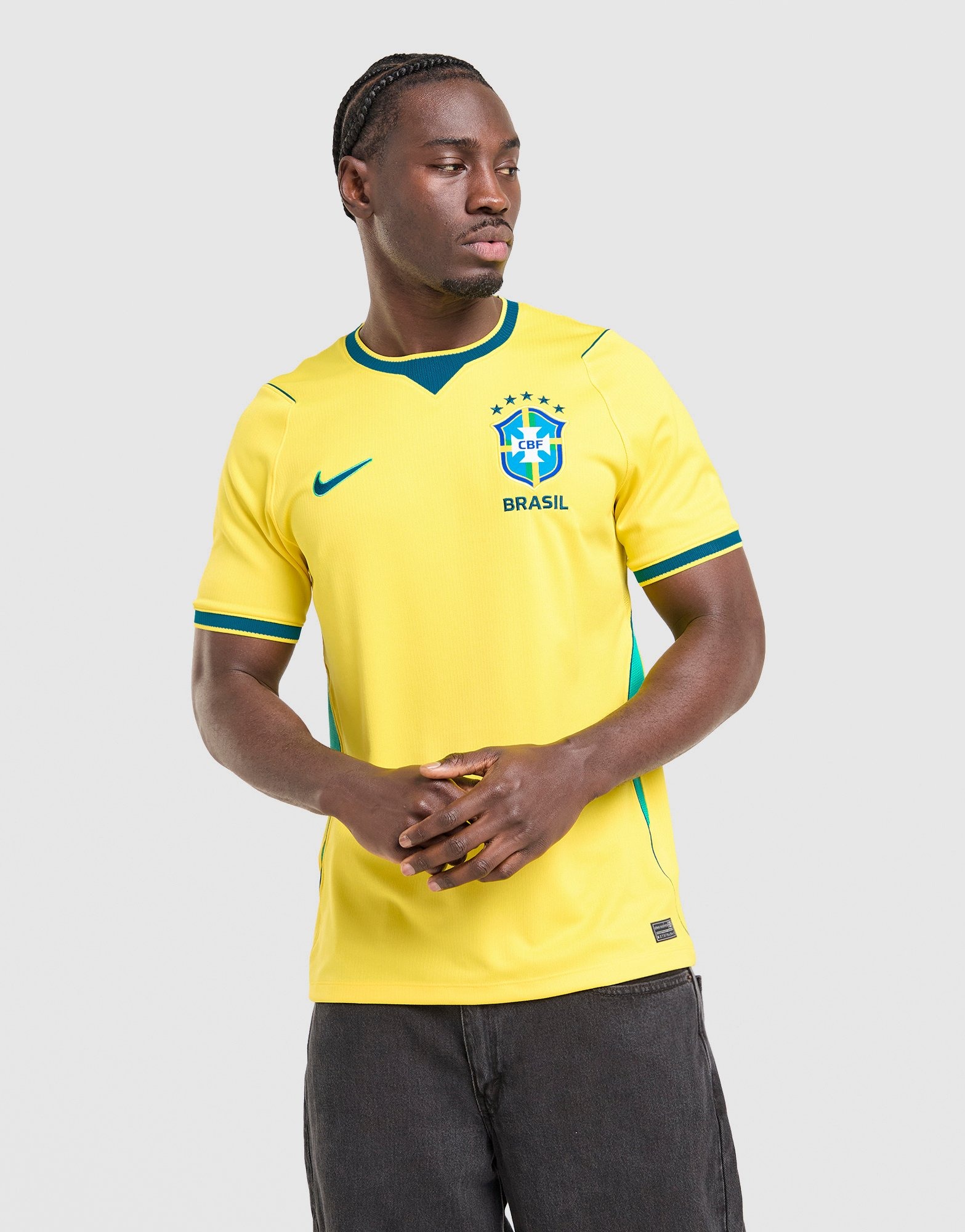 💛 SAMBA LEGENDARY • WORLD CUP 2026 🇧🇷 Brazil Fan Jersey – Iconic Yellow Football Kit ⚽ Breathable Sports Wear 🌟 Premium Replica Edition