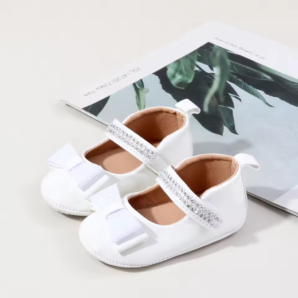 Hot Selling Spring And Autumn Baby Girls First Walking Indoor Outdoor Princess Shoes For 0-18 Months High Quality Toddler Shoes