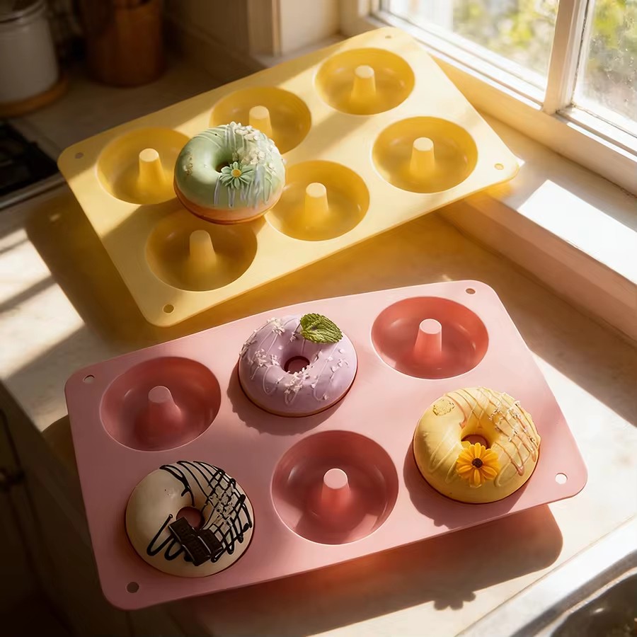 Cake Silicone Molds Kitchen Baking Cookie Mold High Temperature Resistant Baking Tray Donut Making Mold Cake Accessories