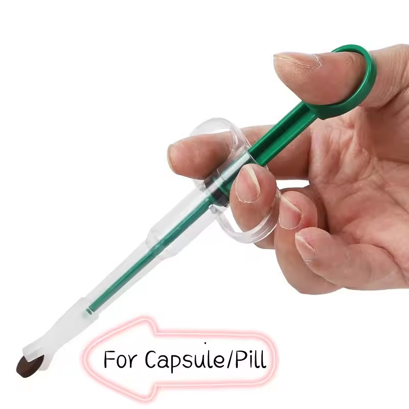 Pet Medicine Feeder for Cats and Dogs Push-type Medicine Feeding Stick Pills Artifact Deworming Needle Syringe