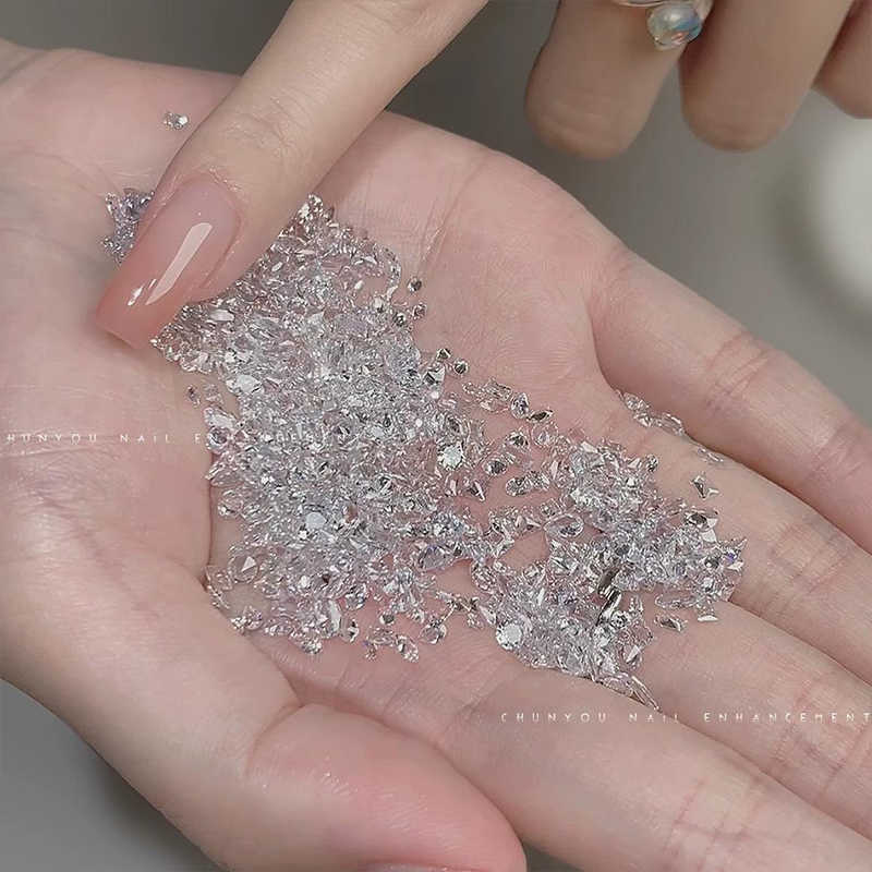 White irregular msumari sanaa zircon 0.1-0.3mm, shiny uwazi zircon kwa ajili ya msumari mapambo