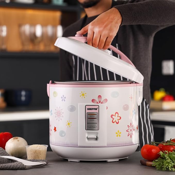Geepas 3.2L Automatic Rice Cooker & Steamer – GRC35023 – Non-Stick Pot, Keep Warm Function, Energy Efficient for Home Kitchens