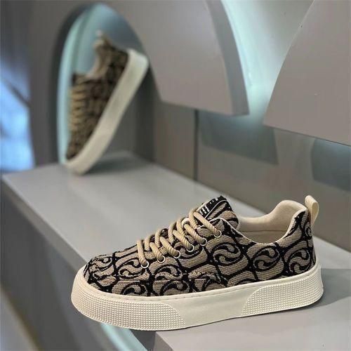 BEKIA Men's Casual Luxury Embroidery Pattern Sneakers – Breathable, Anti-Slip Low-Top Sports Shoes
