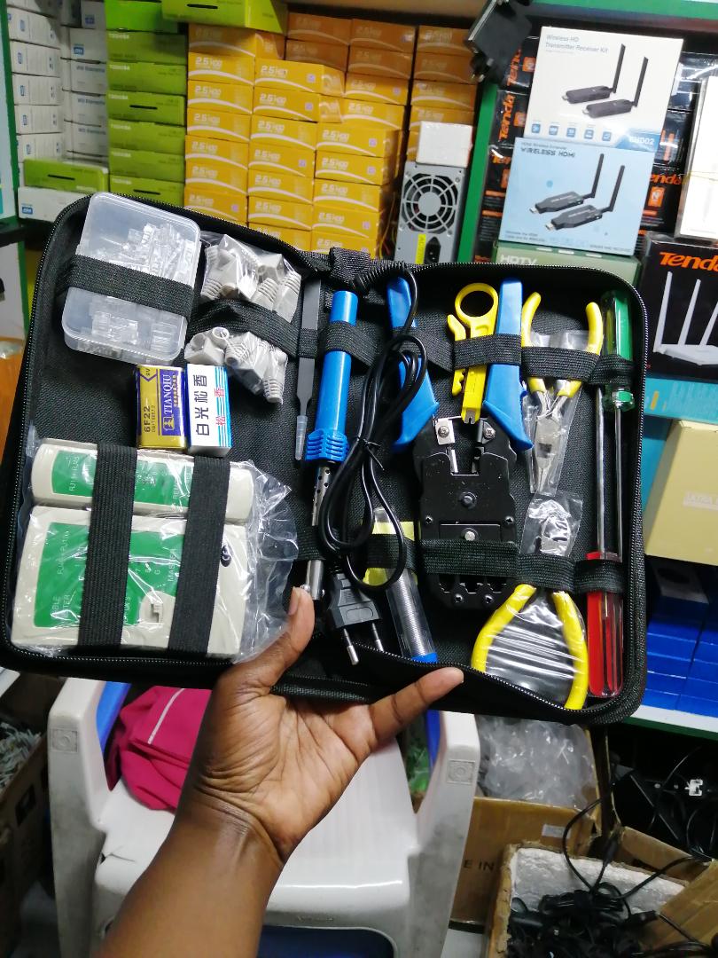 BRAND NEW NETWORKING SET FULL KIT