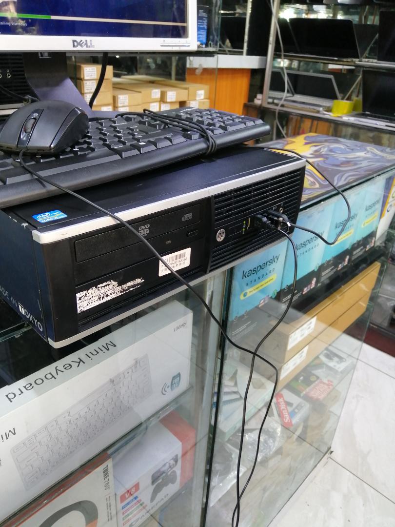 DELL MONITOR SET 19 INCH MONITOR 2ND GENERATION CPU 4GBRAM 500GB HDD KEYBOARD & MOUSE  VGA CABLE