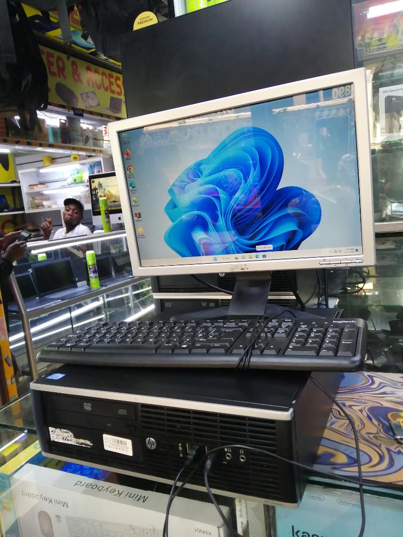 DELL MONITOR SET 19 INCH MONITOR 2ND GENERATION CPU 4GBRAM 500GB HDD KEYBOARD & MOUSE  VGA CABLE