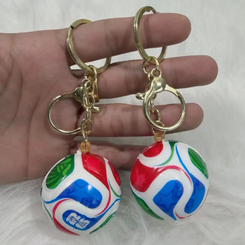 New World Flag Football Keychain Country Soccer Club Fans Keyring Car Key Chains Souvenir Bag Pendant Accessories Gift FIFA World Cup Trophy Keychain
