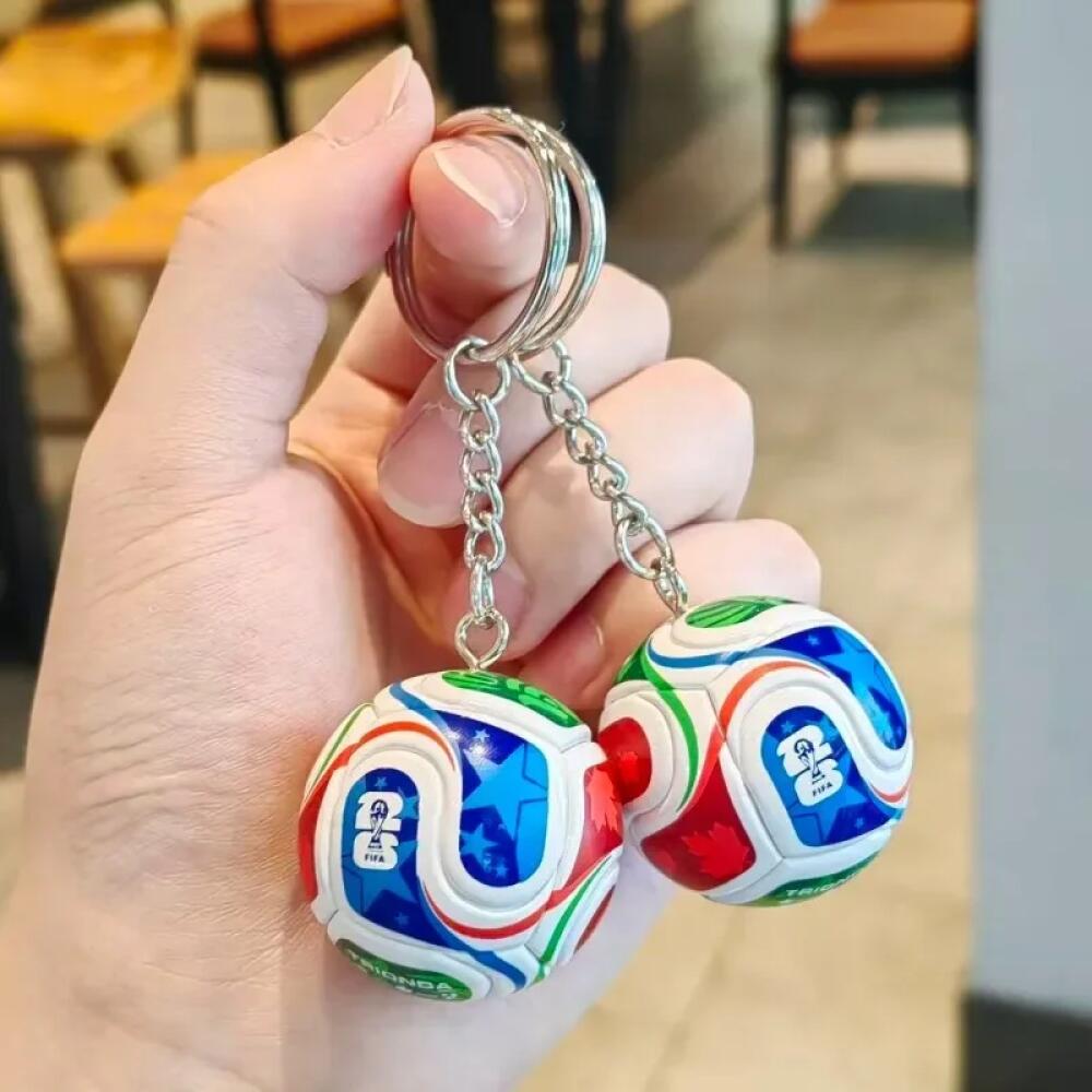 New World Flag Football Keychain Country Soccer Club Fans Keyring Car Key Chains Souvenir Bag Pendant Accessories Gift FIFA World Cup Trophy Keychain