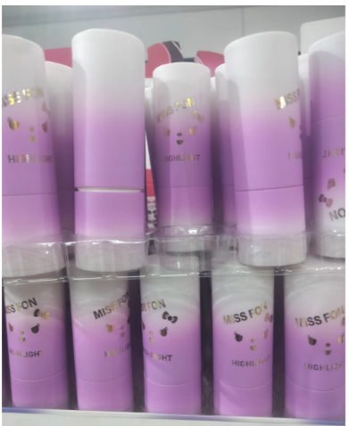 Miss Fon Highlight Stick – Natural Glow Makeup view 3