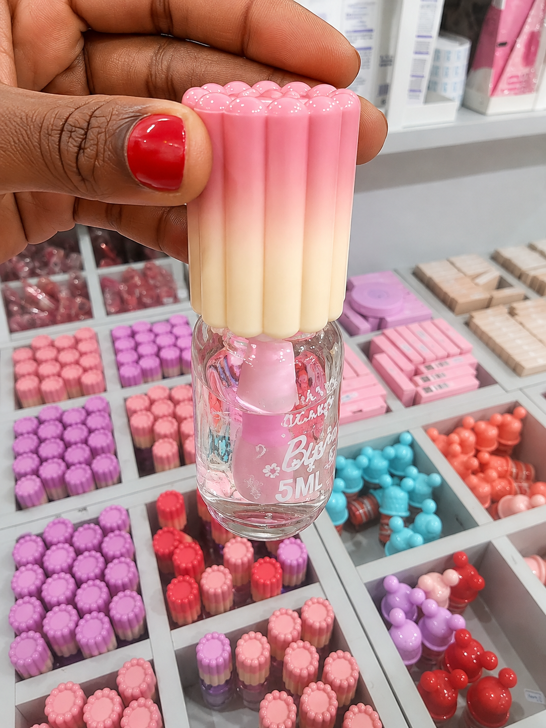 Romantic colour changing Bear Moisturizing Lip Oil – Hydrating High Shine Lip Gloss