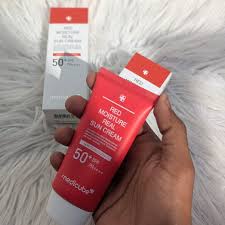 Medicube Red Moisture Real Sun Cream SPF 50+. Protects The Skin From Sunlight, Blocks UV Rays, Moisturizing, Prevent Skin Aging, Pigmentation, Freckles, Blemishes & Provides Tight UV Protection