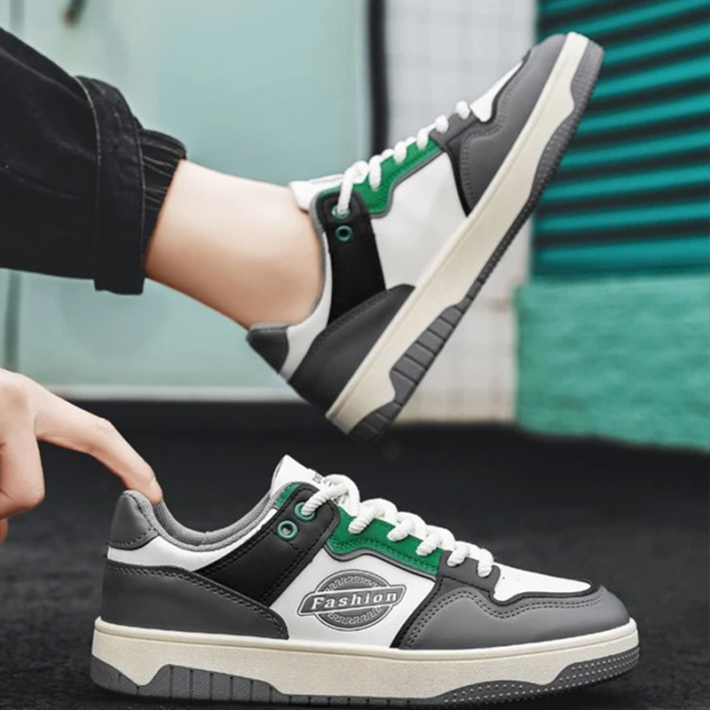Men's shoes Trendy Board Shoes trend men's sports shoes men sneakers casual shoes lightweight comfortable men's versatile high-end  Anti-slip soft soled sports casual white flat shoes