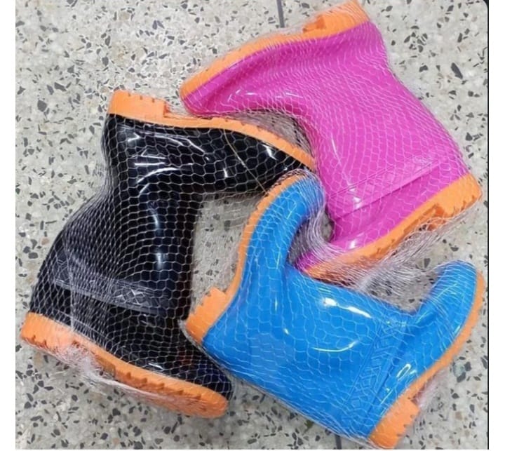 Kids Gumboots Colored PVC Kids Rain Gumboots Sizes 25 to 30