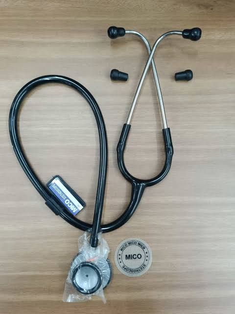 Beginner Stethoscope for Medical Students – Clear Sound, Comfortable & Affordable
