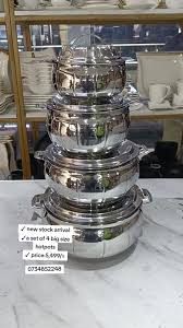 The Signature Marcopolo Stylish Hotpot is a premium stainless steel insulated casserole set designed to keep food hot or cold for extended periods.